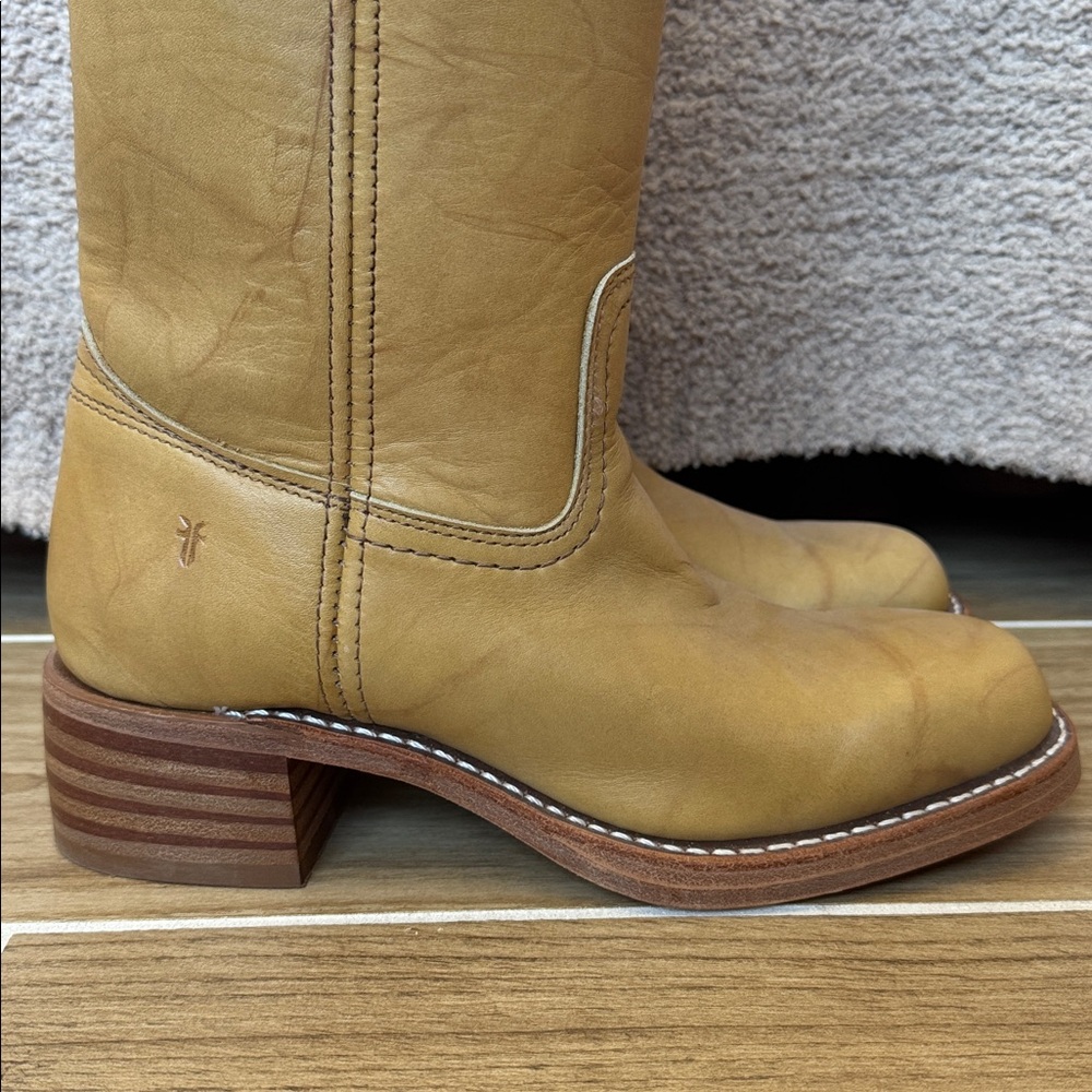 Frye Campus Boots 8 - Picture 8 of 13